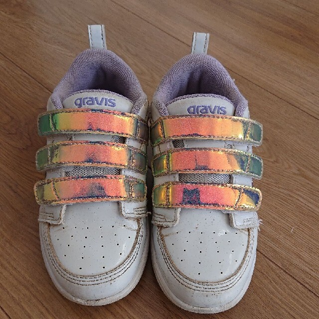 gravis(グラビス)のグラビス gravis スニーカー 17センチ キッズ/ベビー/マタニティのキッズ靴/シューズ(15cm~)(スニーカー)の商品写真