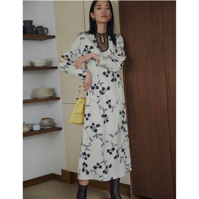 【新品未使用　完売品】2WAY KEILY FLOWER PRINT DRESS 2