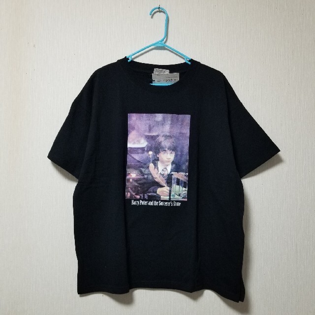 USJ(ユニバーサルスタジオジャパン)の新品 ハリー・ポッター Tシャツ ハリーポッター  半袖 黒 USA USJ メンズのトップス(Tシャツ/カットソー(半袖/袖なし))の商品写真