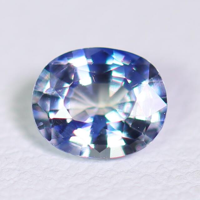 ショッピング安い スピネル 1.1ct 6.4×5.5mm31950宝石ルースいしや