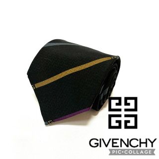 ジバンシィ(GIVENCHY)の【超美品!!】ジバンシー　ネクタイ　高級　ストライプ　ブラック　Givenchy(ネクタイ)