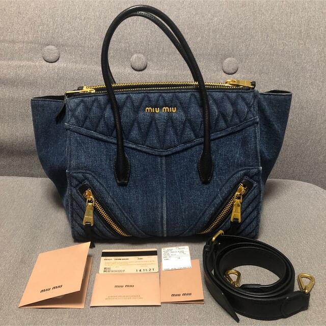 ミュウミュウ バイカー トート 大 ハンドバッグ デニム miumiu - www