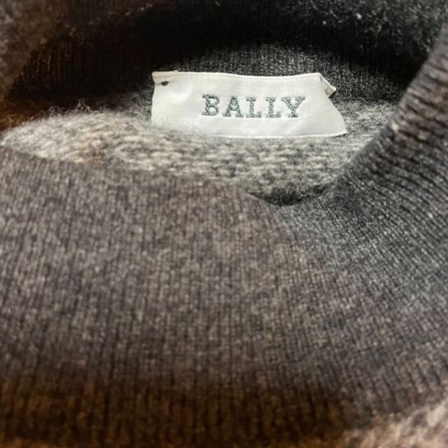 Bally(バリー)のBALLY プルオーバー ニット サイズ50　jub-110 レディースのトップス(ニット/セーター)の商品写真