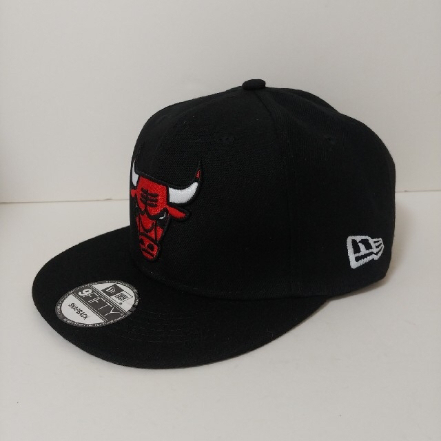 NEW ERA(ニューエラー)の新品 未使用品 NEW ERA製 キャップ NBA Bulls シカゴ ブルズ メンズの帽子(キャップ)の商品写真