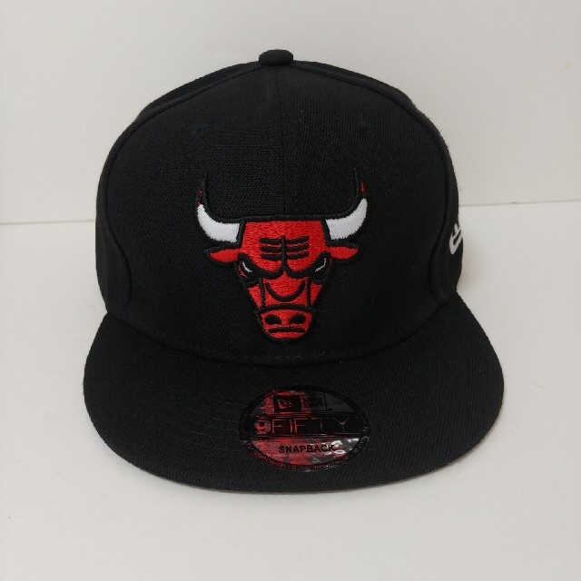 NEW ERA(ニューエラー)の新品 未使用品 NEW ERA製 キャップ NBA Bulls シカゴ ブルズ メンズの帽子(キャップ)の商品写真