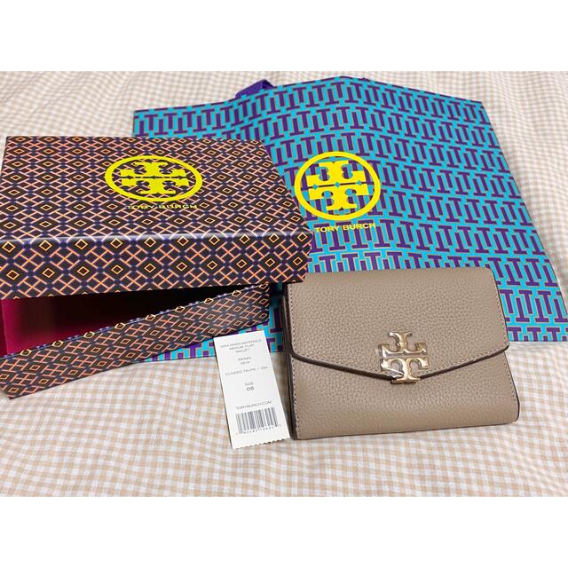 新品】トリーバーチ Tory Burch 折り財布 アースカラー ベージュ ...