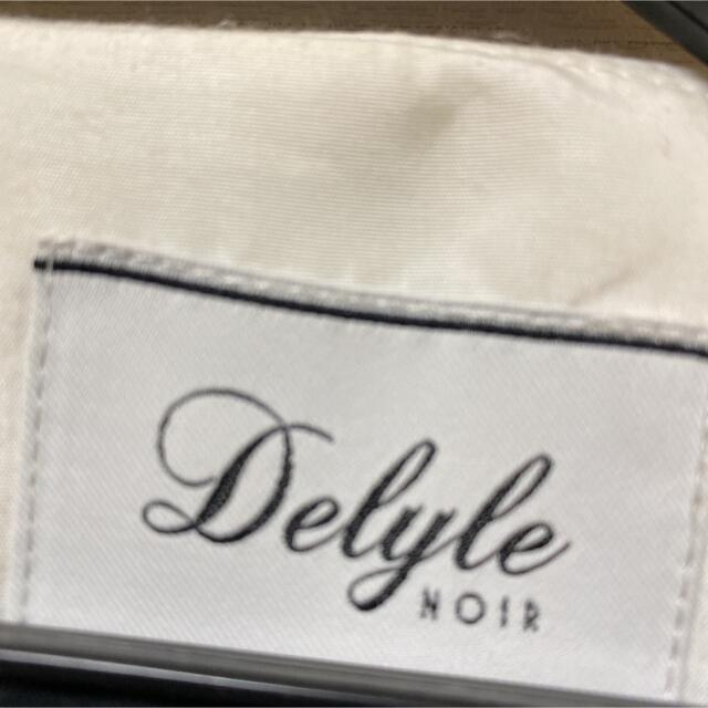 Delyle NOIR(デイライルノアール)のコート レディースのジャケット/アウター(毛皮/ファーコート)の商品写真