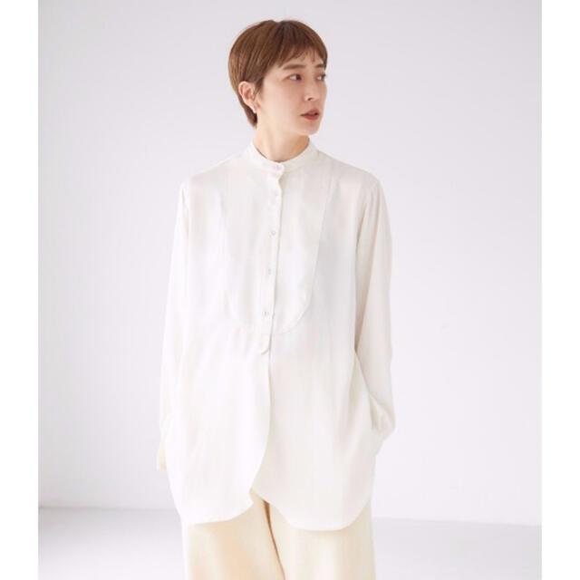 TODAYFUL(トゥデイフル)のTODAYFUL  サテンドレスシャツ Satin Dress Shirts レディースのトップス(シャツ/ブラウス(長袖/七分))の商品写真