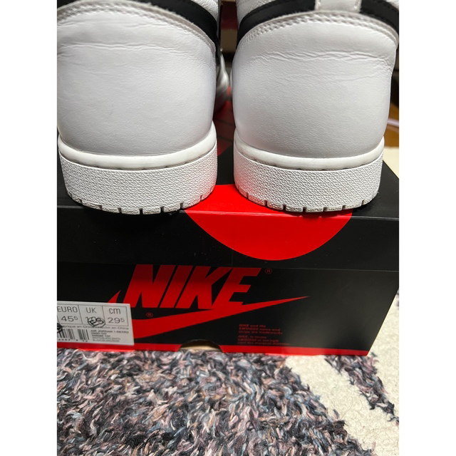 NIKE(ナイキ)のNIKE エアジョーダン1 air jordan1 aj1 陰陽　ホワイト メンズの靴/シューズ(スニーカー)の商品写真