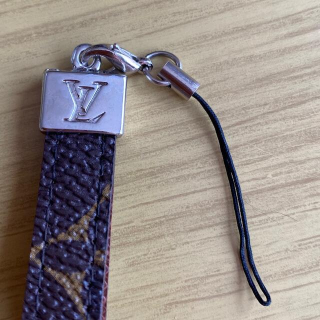 LOUIS VUITTON(ルイヴィトン)のルイヴィトン　レザーストラップ スマホ/家電/カメラのスマホアクセサリー(ストラップ/イヤホンジャック)の商品写真