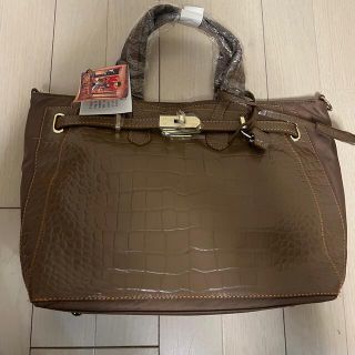 ファルチニューヨーク(falchi New York)の新品牛革ナイロンリバーシブル2ウェイバックFalchjニューヨーク(ショルダーバッグ)