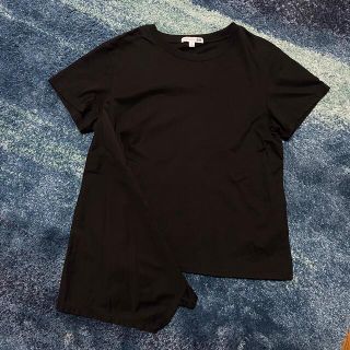 ユニクロ(UNIQLO)のユニクロ꙳★*ﾟJWANDERSONコラボ変形Tシャツ(Tシャツ(半袖/袖なし))