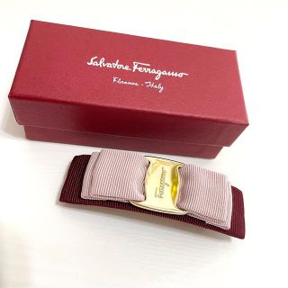 サルヴァトーレフェラガモ(Salvatore Ferragamo)のFerragamo フェラガモ  バレッタ　新品未使用(バレッタ/ヘアクリップ)