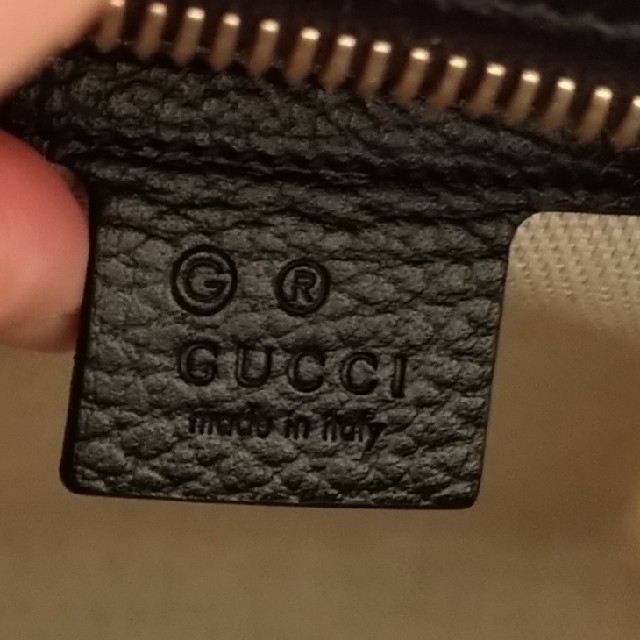 Gucci(グッチ)の新品未使用✨GUCCIバッグ　ハンドバッグ　ショルダーバッグ　２way　黒 レディースのバッグ(ハンドバッグ)の商品写真