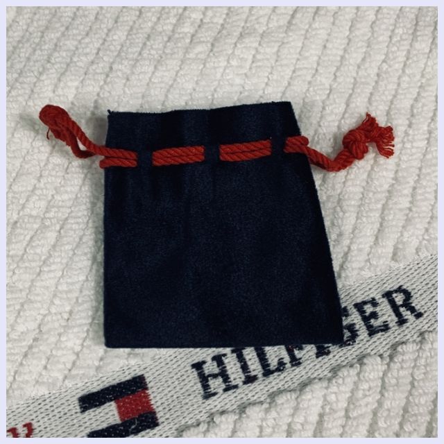 TOMMY HILFIGER(トミーヒルフィガー)のTOMMY HILFIGER　保護袋 アクセサリー レディースのバッグ(ショップ袋)の商品写真