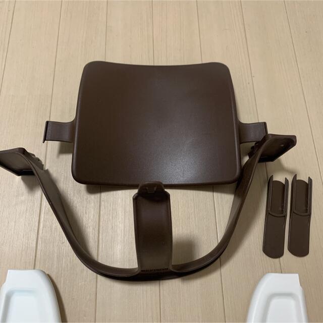 Stokke(ストッケ)のSTOKKE トリップトラップ　ベビーセット　ストッケトレイ　ブラウン キッズ/ベビー/マタニティのキッズ/ベビー/マタニティ その他(その他)の商品写真