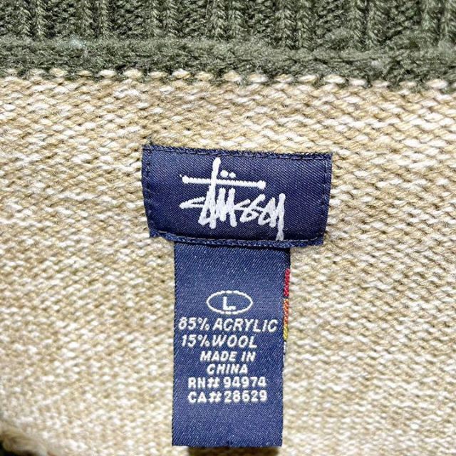 STUSSY(ステューシー)の超希少！！OLD STUSSY セーター　バイカラー　紺タグ　刺繍ロゴ　激レア メンズのトップス(ニット/セーター)の商品写真