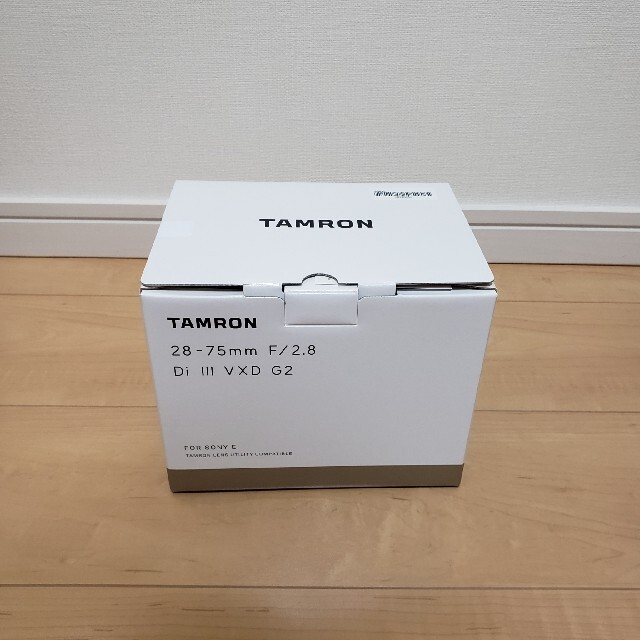 新品 タムロン        レンズズーム