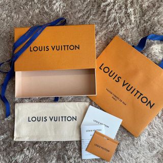 ルイヴィトン(LOUIS VUITTON)のルイヴィトン空箱　【財布用】(ショップ袋)