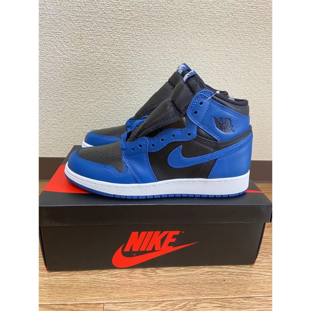 NIKE(ナイキ)のNike GS Air Jordan 1 High OG Marina Blue レディースの靴/シューズ(スニーカー)の商品写真