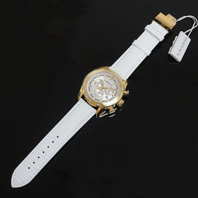 VERSACE(ヴェルサーチ)のヴェルサーチ V-RAY クロノグラフ クォーツ 腕時計 ステンレススチール 型押しレザー ホワイト 白 VEDB00218 箱付 VERSACE（未使用　展示品） メンズの時計(腕時計(アナログ))の商品写真