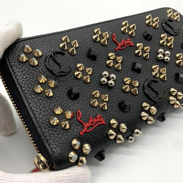 Christian Louboutin(クリスチャンルブタン)の⭐️ 美品 ルブタン パネトーネ スタッズ ラウンドファスナー 長財布 鑑定済 レディースのファッション小物(財布)の商品写真