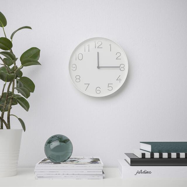 IKEA(イケア)のIKEA トロマ 壁掛け時計　ウォールクロック, ホワイト25 cm インテリア/住まい/日用品のインテリア小物(掛時計/柱時計)の商品写真