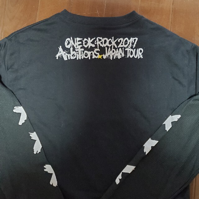 ONE OK ROCK(ワンオクロック)のONE OK ROCK トレーナー メンズのトップス(Tシャツ/カットソー(七分/長袖))の商品写真