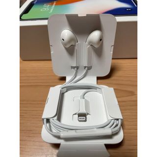 アイフォーン(iPhone)のiPhone　純正　イヤホン＆変換アダプター(ヘッドフォン/イヤフォン)