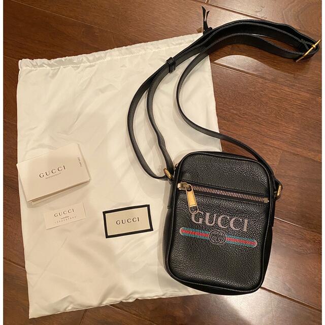 Gucci(グッチ)のGUCCI ショルダーバッグ レザー ブラック ロゴプリント 574803 メンズのバッグ(ショルダーバッグ)の商品写真