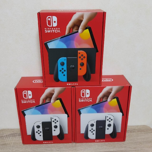 【新品未開封】新型ニンテンドースイッチ有機ELモデル3台セット