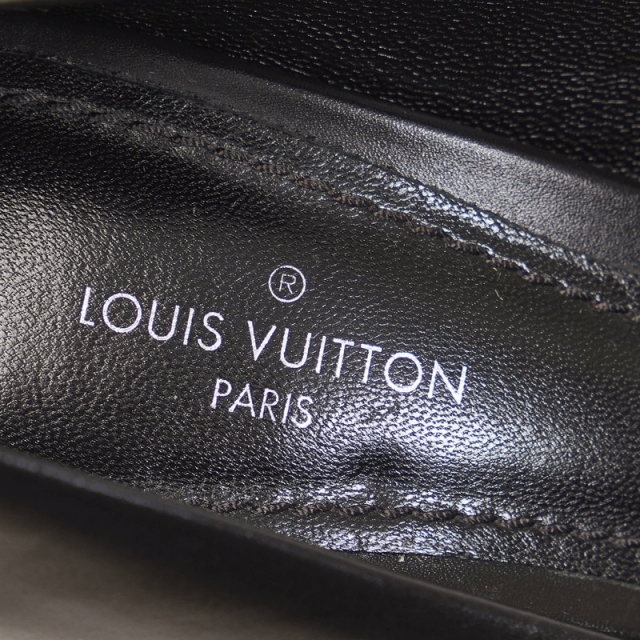 LOUIS VUITTON(ルイヴィトン)の美品 ルイ ヴィトン パンプス レディース レディースの靴/シューズ(ハイヒール/パンプス)の商品写真