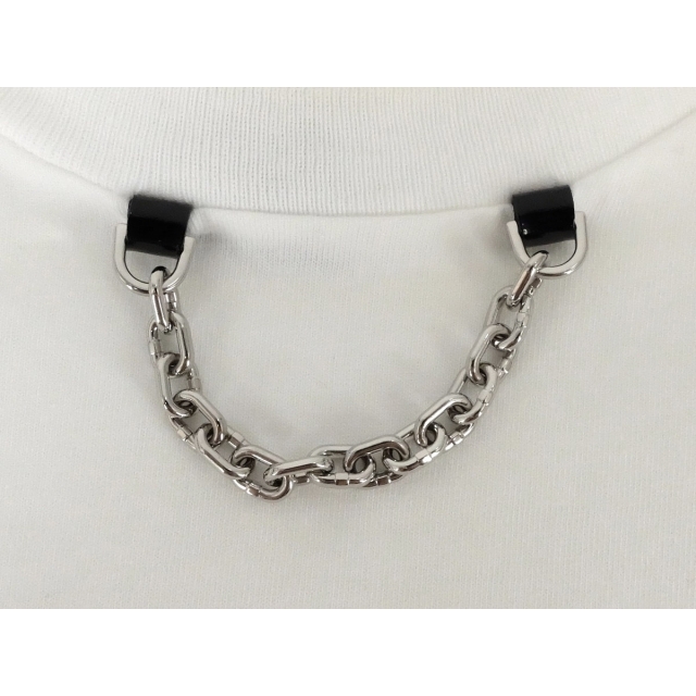 ルイヴィトン 半袖Tシャツ 19SS 反転ロゴプリント チェーン付 半袖Tシ ルイヴィトン 半袖Tシャツ 19SS 反転ロゴプリント チェーン付 半袖Tシ