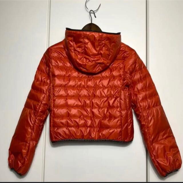 BURBERRY(バーバリー)のBURBERRY  ダウンジャケット リバーシブル　美品  レディースのジャケット/アウター(ダウンジャケット)の商品写真