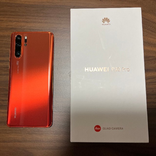 HUAWEI(ファーウェイ)のP30 Pro 128gb VOG-AL00 amber sunrise スマホ/家電/カメラのスマートフォン/携帯電話(スマートフォン本体)の商品写真