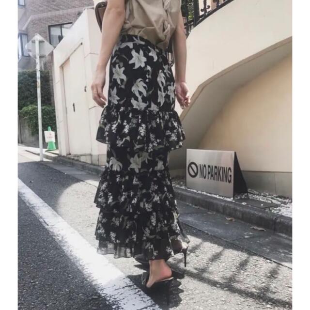 アメリヴィンテージ　TWIN LILY OVERLAP SKIRT