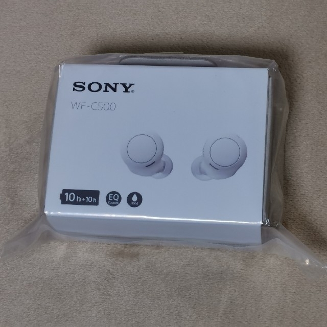 SONY(ソニー)の【リコ様専用】【新品】SONY  WF-C500 ホワイト スマホ/家電/カメラのオーディオ機器(ヘッドフォン/イヤフォン)の商品写真