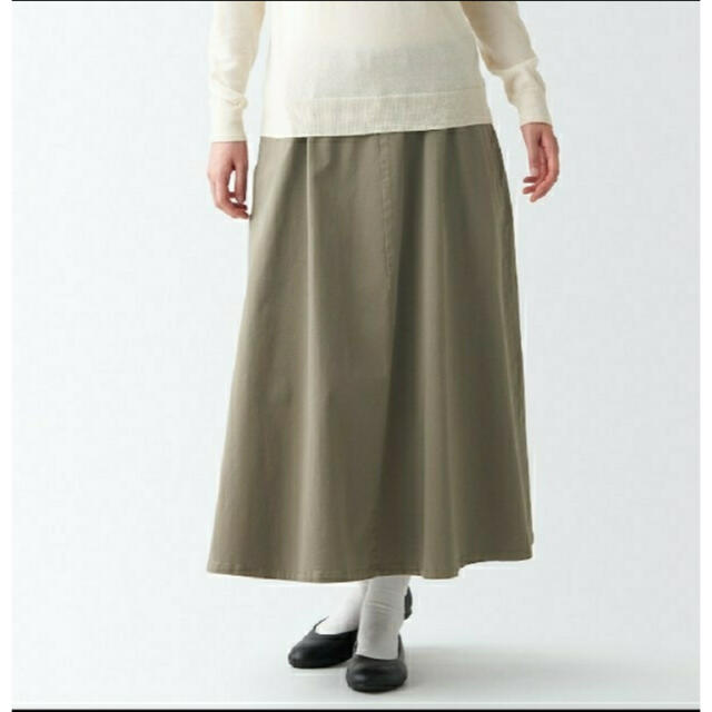 MUJI (無印良品)(ムジルシリョウヒン)の無印良品🍀縦横ストレッチチノフレアースカート レディースのスカート(ロングスカート)の商品写真