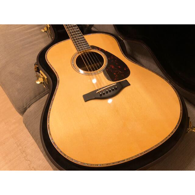 ヤマハ(ヤマハ)の【新同美品】 YAMAHA LL36 ARE 2021年製！　純正ハードケース付 楽器のギター(アコースティックギター)の商品写真