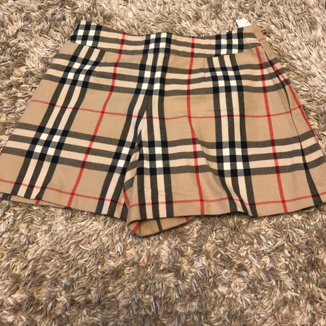 BURBERRY(バーバリー)の110㎝　バーバリーロンドン巻きパンツ キッズ/ベビー/マタニティのキッズ服女の子用(90cm~)(パンツ/スパッツ)の商品写真