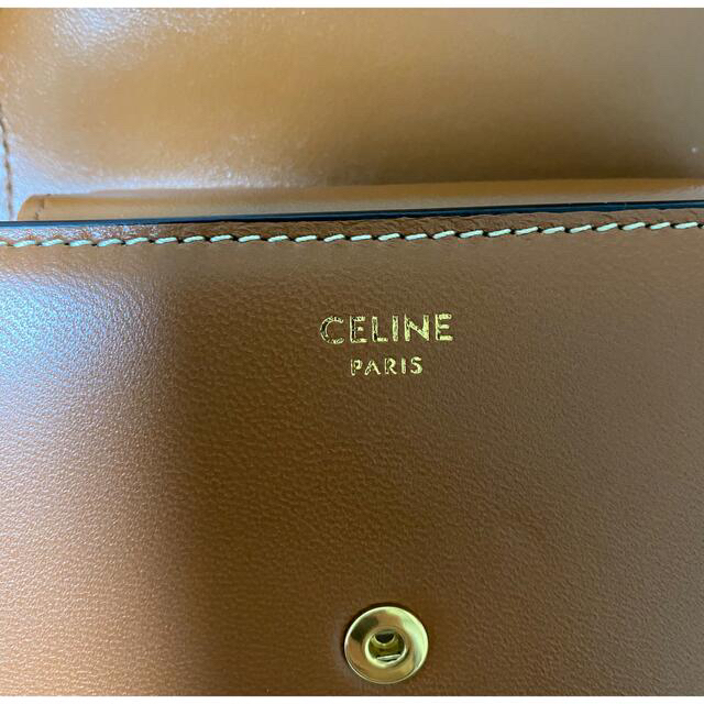 celine(セリーヌ)の正規品 セリーヌ スモール トリオンフ ウォレット タン レディースのファッション小物(財布)の商品写真