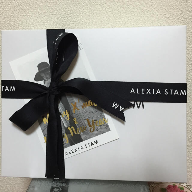 ALEXIA STAM(アリシアスタン)のALEXIASTAM フリンジトート レディースのバッグ(トートバッグ)の商品写真