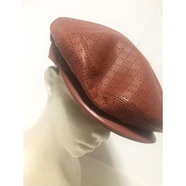 Gucci(グッチ)のレア グッチ　ハンチング ブラウン系 パンチング レザー メンズの帽子(ハンチング/ベレー帽)の商品写真