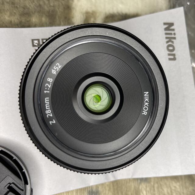 カラー Nikon - Nikon NIKKOR Z 28mm F2.8 交換レンズの通販 by hagi112240's shop｜