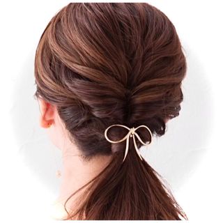 アンクルージュ(Ank Rouge)の新品未使用※リボンモチーフポニーフック(GOLD)(バレッタ/ヘアクリップ)