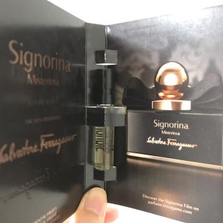 サルヴァトーレフェラガモ(Salvatore Ferragamo)のサルヴァトーレ フェラガモ/シニョリーナ ミステリオーサ オードパルファム5ml(香水(女性用))