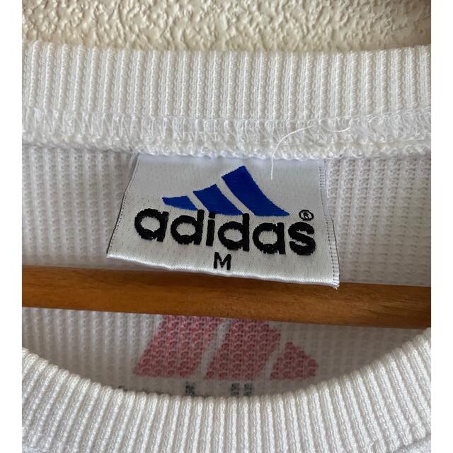 adidas(アディダス)のadidas 90s Tシャツ　万国旗タグ ロゴプリント　ビッグロゴ　白　銀タグ メンズのトップス(Tシャツ/カットソー(半袖/袖なし))の商品写真