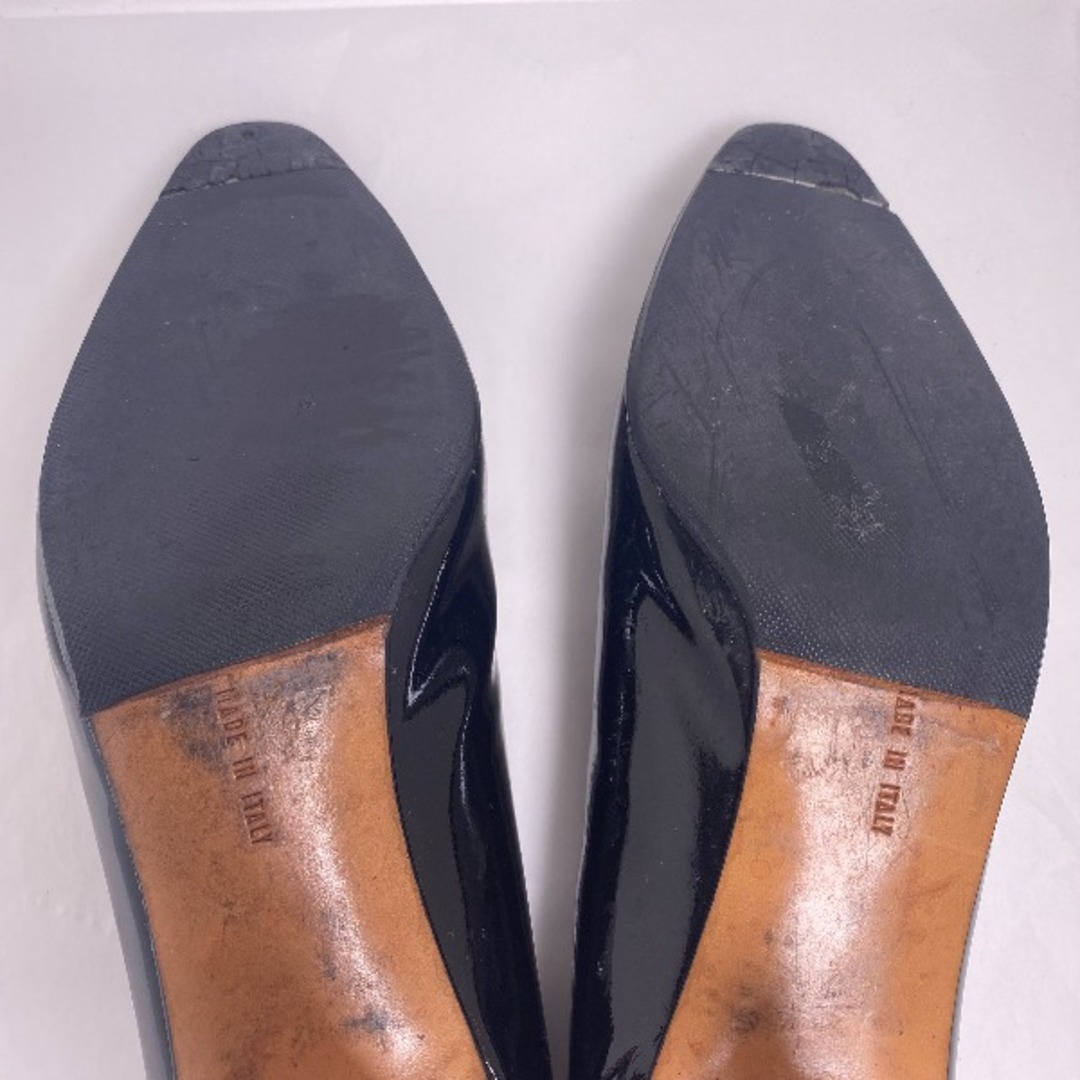 Salvatore Ferragamo(サルヴァトーレフェラガモ)のサルヴァトーレフェラガモ  パンプス ブラック  Salvatore Ferragamo 5 1/2 C レディースの靴/シューズ(ハイヒール/パンプス)の商品写真