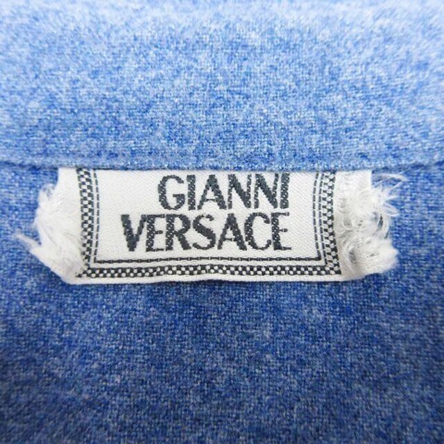 Gianni Versace(ジャンニヴェルサーチ)のジャンニヴェルサーチ ヴェルサーチェ GIANNI VERSACE メデューサ レディースのトップス(シャツ/ブラウス(長袖/七分))の商品写真