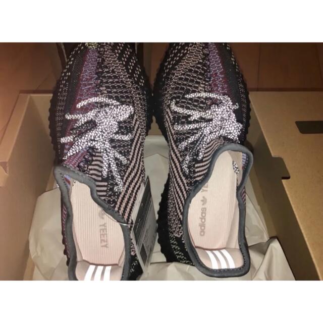 adidas(アディダス)の《yamada様専用》YEEZY BOOST 350 V2 YECHEIL メンズの靴/シューズ(スニーカー)の商品写真